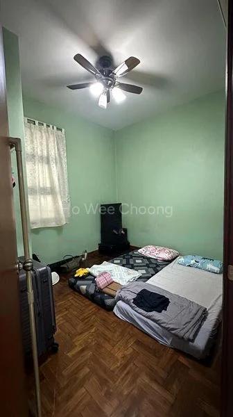 6 Bed Corner Terrace (Landed) for Sale in  Tanah Merah Green - Image 2